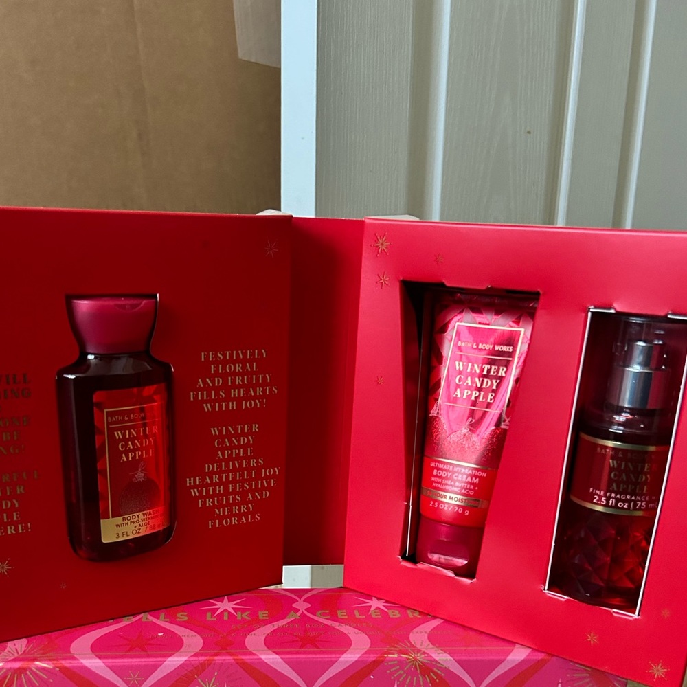 Bath and Body Works Winter Candy Apple travel size set of 3!!!
